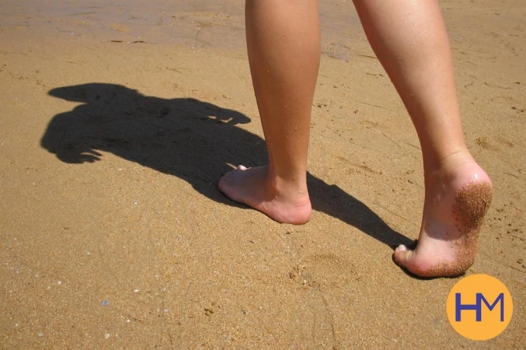 Tipos de pés e pisada. Você sabe qual é o seu? Tipos de pés e pisada. Você sabe qual é o seu?